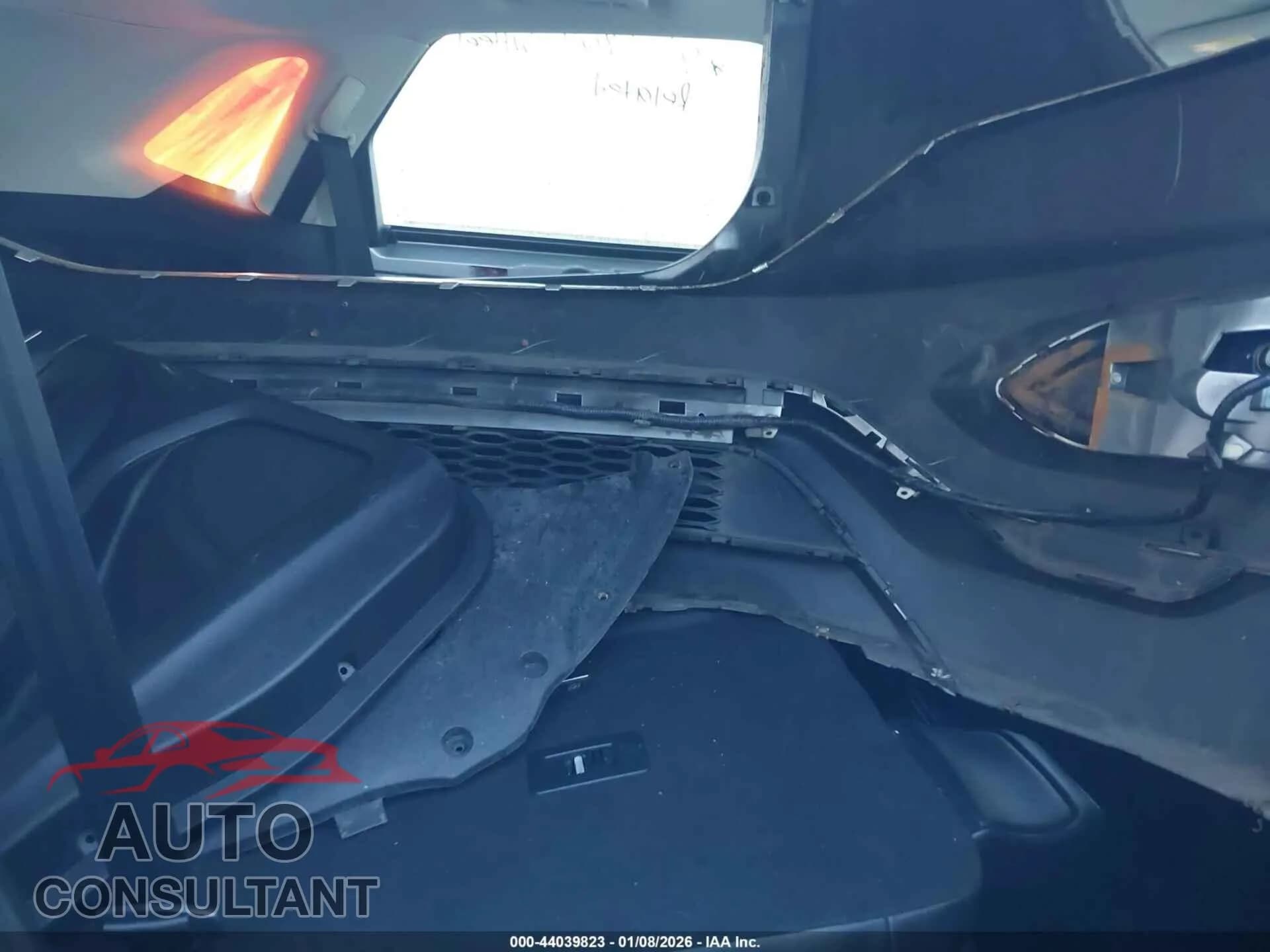 2017 FORD EDGE Damaged VIN 2FMPK4J88HBC66912 – undercarriage 2017 FORD EDGE Damaged VIN 2FMPK4J88HBC66912 – undercarriage