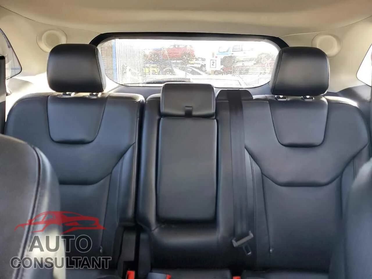 2017 FORD EDGE Damaged VIN 2FMPK4K90HBC12141 – odometer reading 2017 FORD EDGE Damaged VIN 2FMPK4K90HBC12141 – odometer reading