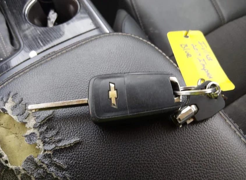 2017 CHEVROLET Impala Used VIN 2G1105S35H9164301 – photo 12 2017 CHEVROLET Impala Used VIN 2G1105S35H9164301 – photo 12