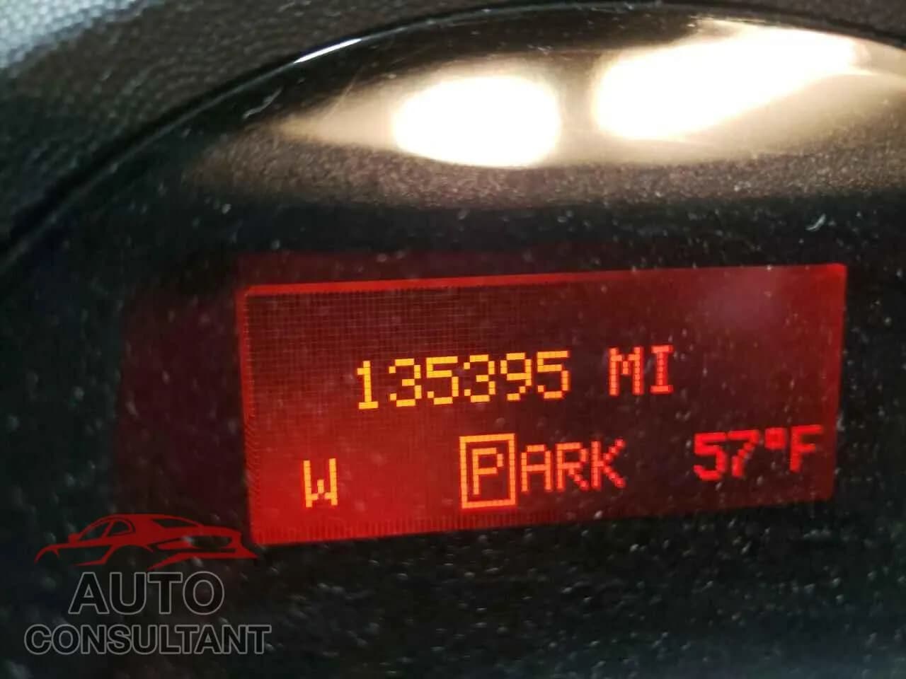 2007 PONTIAC GRANDPRIX Damaged VIN 2G2WP552371219860 – undercarriage 2007 PONTIAC GRANDPRIX Damaged VIN 2G2WP552371219860 – undercarriage