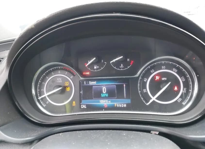 2017 BUICK Regal Used VIN 2G4GL5EX6H9188321 – trunk area 2017 BUICK Regal Used VIN 2G4GL5EX6H9188321 – trunk area