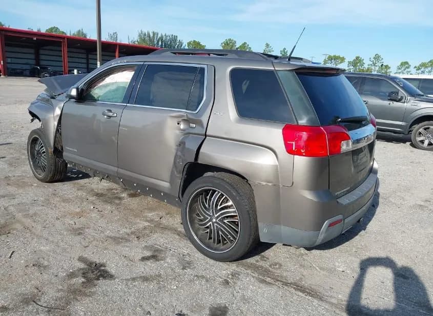 2012 GMC Terrain Used VIN 2GKALUEK8C6356080 – trunk area 2012 GMC Terrain Used VIN 2GKALUEK8C6356080 – trunk area