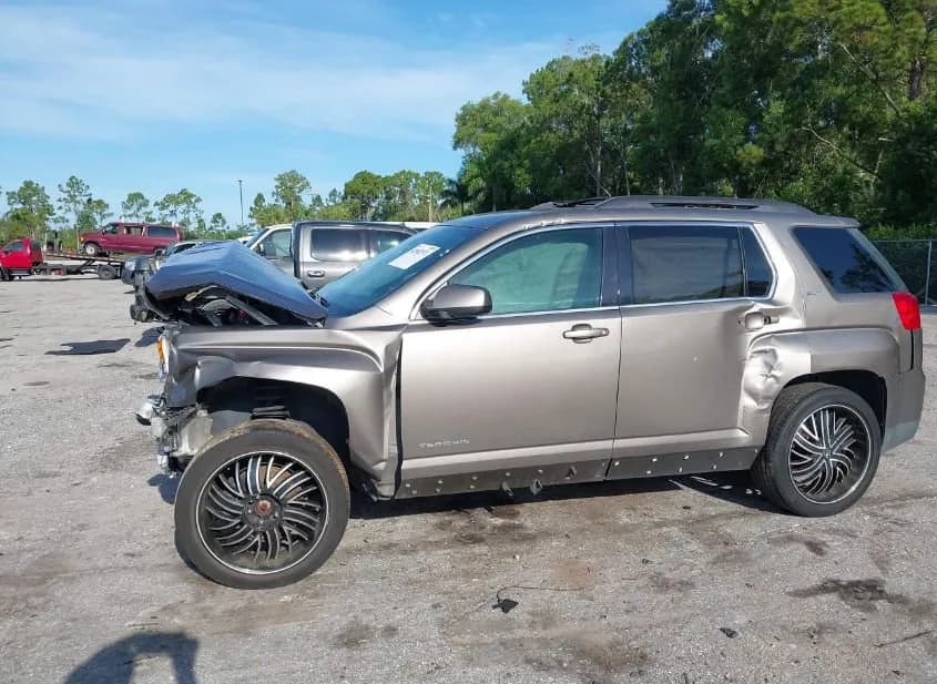 2012 GMC Terrain Used VIN 2GKALUEK8C6356080 – photo 13 2012 GMC Terrain Used VIN 2GKALUEK8C6356080 – photo 13