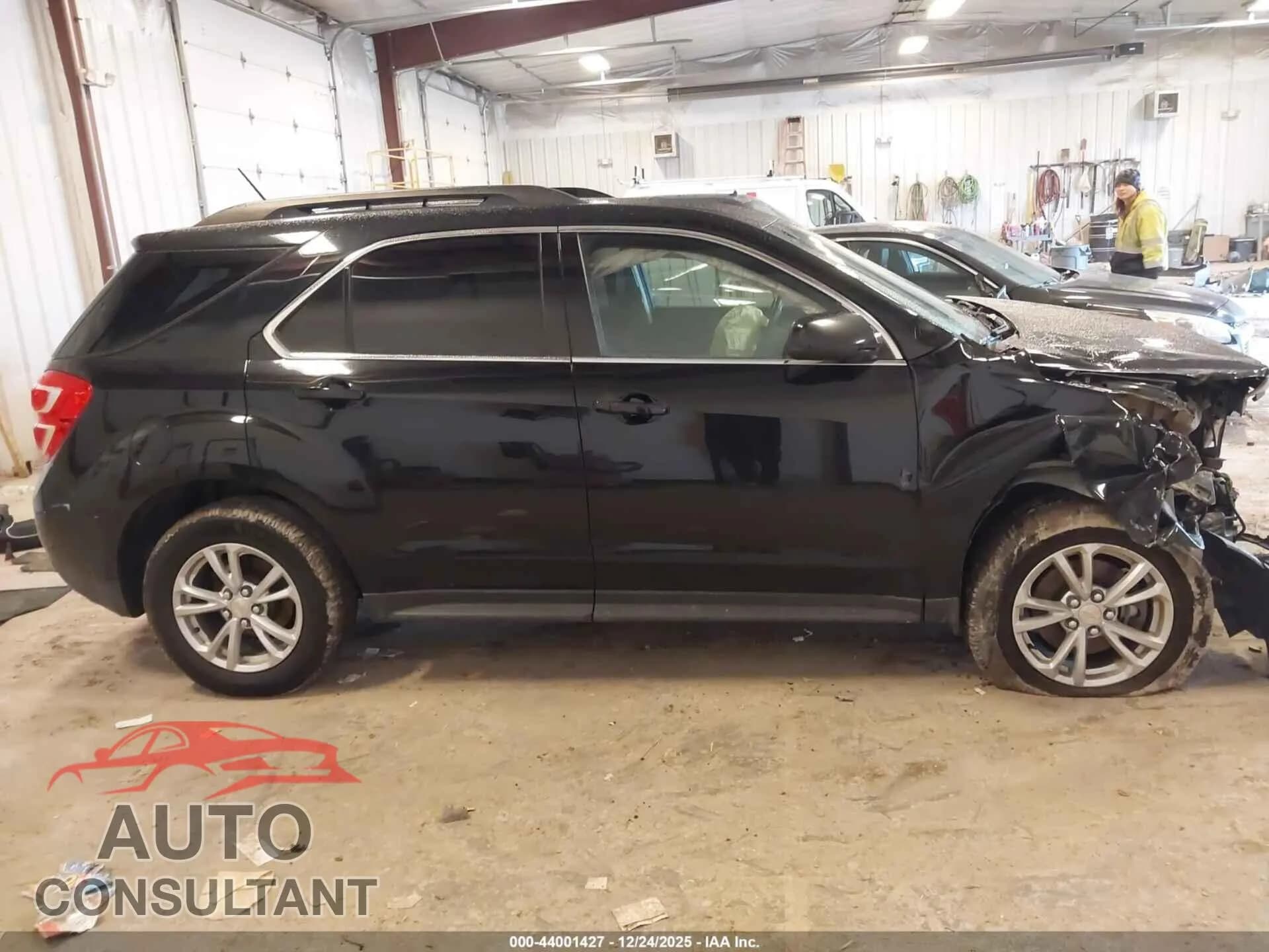 2017 CHEVROLET EQUINOX Damaged VIN 2GNALCEKXH6215189 – photo 13 2017 CHEVROLET EQUINOX Damaged VIN 2GNALCEKXH6215189 – photo 13