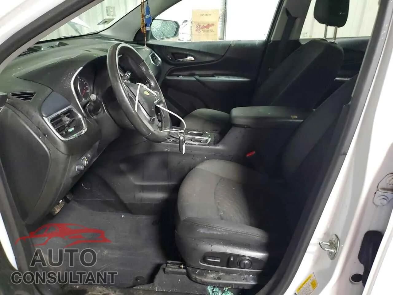 2020 CHEVROLET EQUINOX Damaged VIN 2GNAXUEV1L6189952 – exterior detail 2020 CHEVROLET EQUINOX Damaged VIN 2GNAXUEV1L6189952 – exterior detail