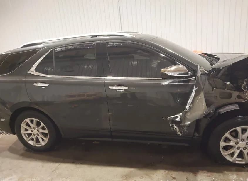 2020 CHEVROLET Equinox Used VIN 2GNAXUEV7L6253346 – front exterior 2020 CHEVROLET Equinox Used VIN 2GNAXUEV7L6253346 – front exterior