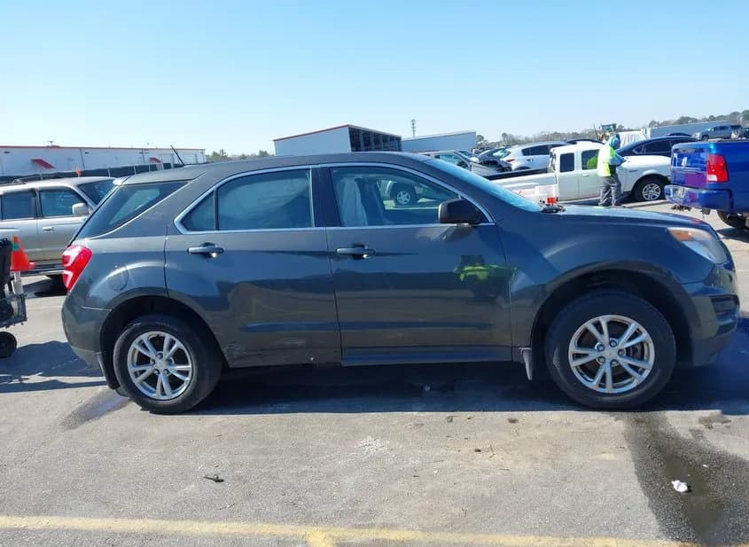 2017 CHEVROLET Equinox Used VIN 2GNFLEEK7H6224823 – dashboard 2017 CHEVROLET Equinox Used VIN 2GNFLEEK7H6224823 – dashboard