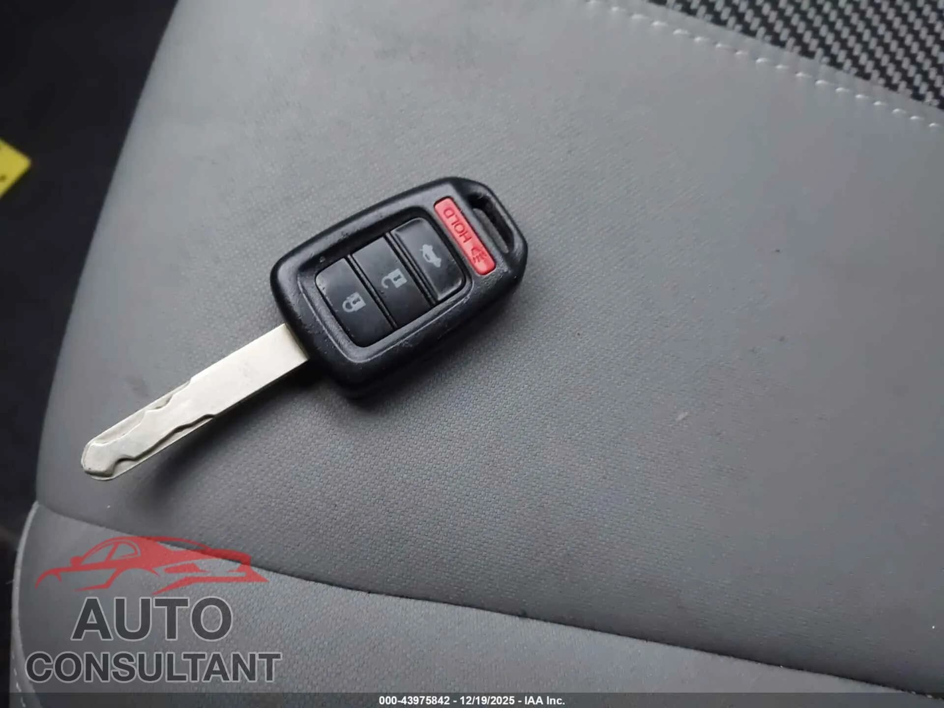 2017 HONDA CIVIC Damaged VIN 2HGFC2F55HH574358 – photo 11 2017 HONDA CIVIC Damaged VIN 2HGFC2F55HH574358 – photo 11