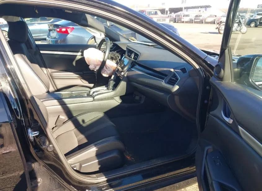 2021 HONDA Civic Used VIN 2HGFC2F87MH554326 – front exterior 2021 HONDA Civic Used VIN 2HGFC2F87MH554326 – front exterior