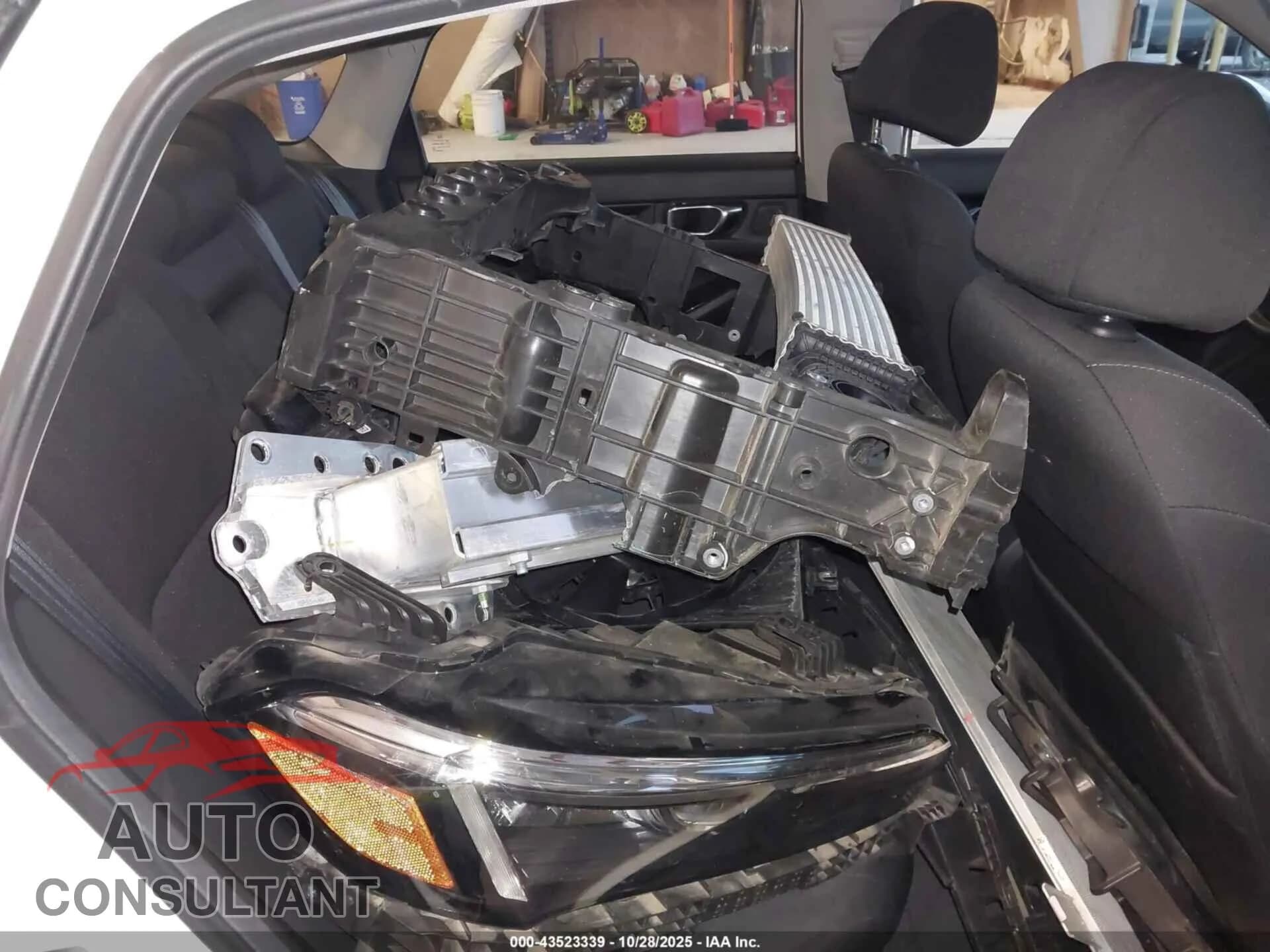2024 HONDA CIVIC Damaged VIN 2HGFE1F77RH313269 – undercarriage 2024 HONDA CIVIC Damaged VIN 2HGFE1F77RH313269 – undercarriage