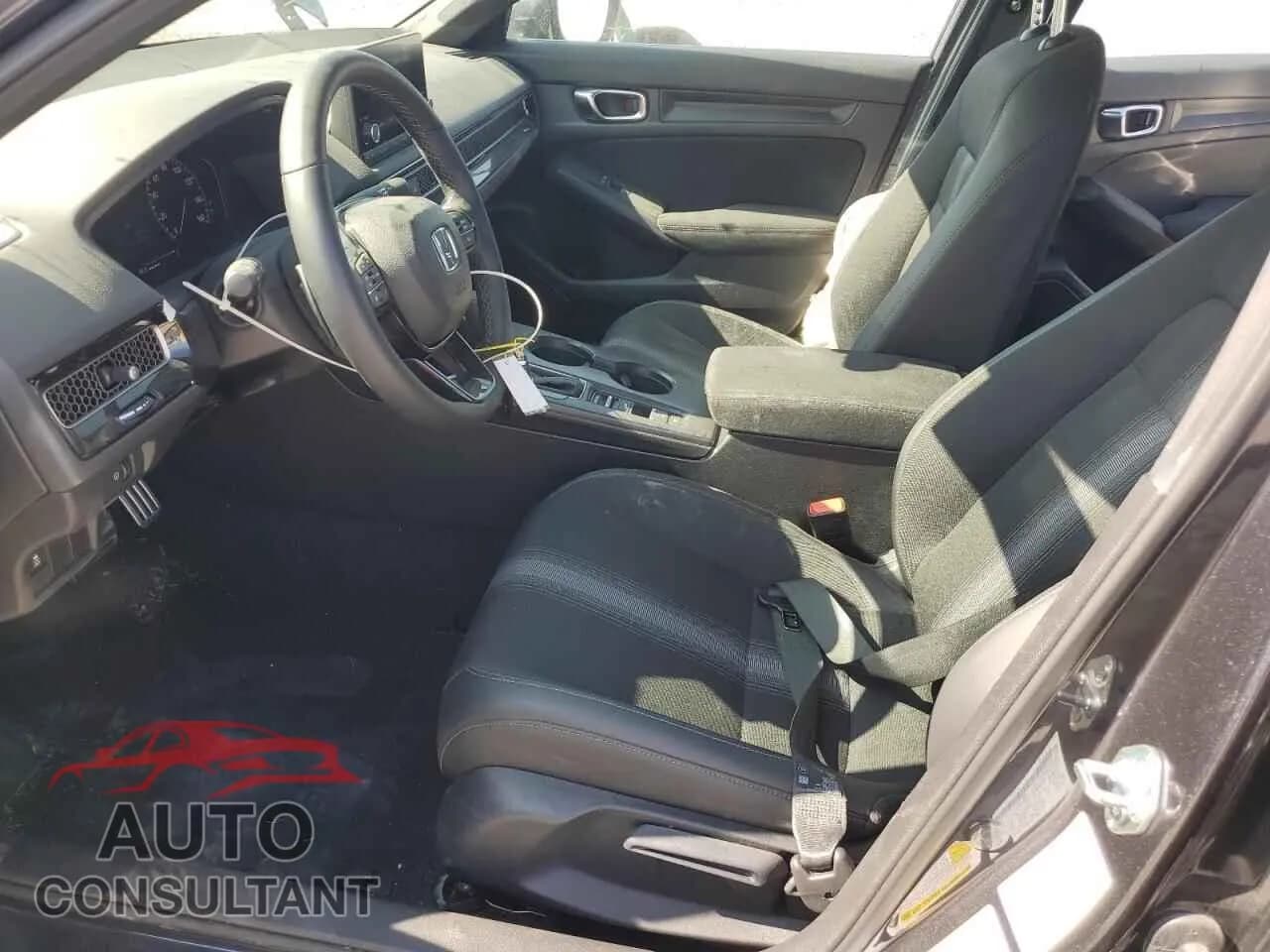 2025 HONDA CIVIC Damaged VIN 2HGFE2F55SH578685 – exterior detail 2025 HONDA CIVIC Damaged VIN 2HGFE2F55SH578685 – exterior detail