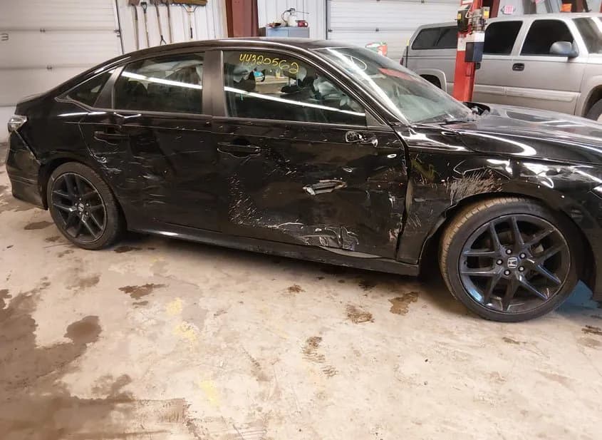 2023 HONDA Civic Used VIN 2HGFE2F59PH501406 – undercarriage 2023 HONDA Civic Used VIN 2HGFE2F59PH501406 – undercarriage