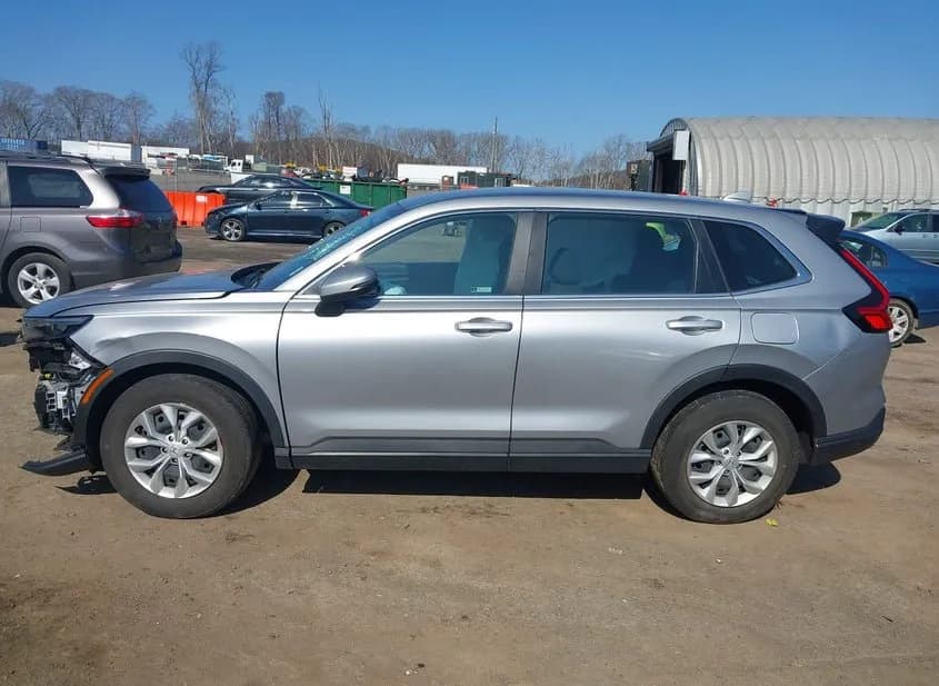 2024 HONDA CR-V Used VIN 2HKRS4H28RH408695 – undercarriage 2024 HONDA CR-V Used VIN 2HKRS4H28RH408695 – undercarriage