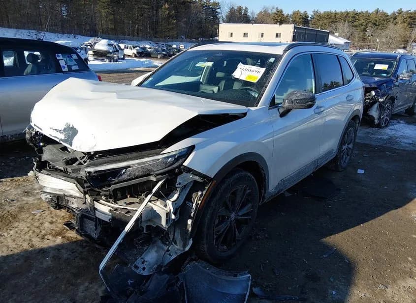 2024 HONDA CR-V Used VIN 2HKRS6H97RH802147 – exterior detail 2024 HONDA CR-V Used VIN 2HKRS6H97RH802147 – exterior detail