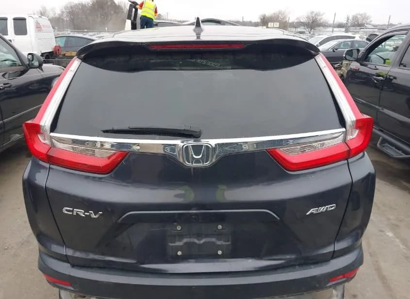 2017 HONDA CR-V Used VIN 2HKRW2H86HH665799 – engine bay 2017 HONDA CR-V Used VIN 2HKRW2H86HH665799 – engine bay
