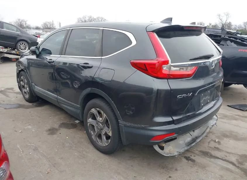 2017 HONDA CR-V Used VIN 2HKRW2H86HH665799 – undercarriage 2017 HONDA CR-V Used VIN 2HKRW2H86HH665799 – undercarriage