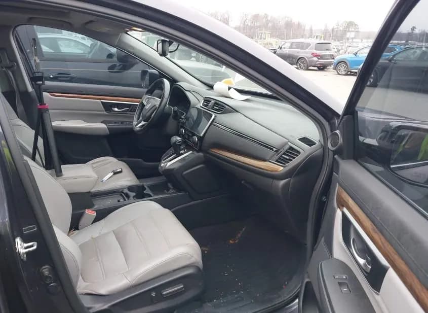 2017 HONDA CR-V Used VIN 2HKRW2H86HH665799 – photo 14 2017 HONDA CR-V Used VIN 2HKRW2H86HH665799 – photo 14
