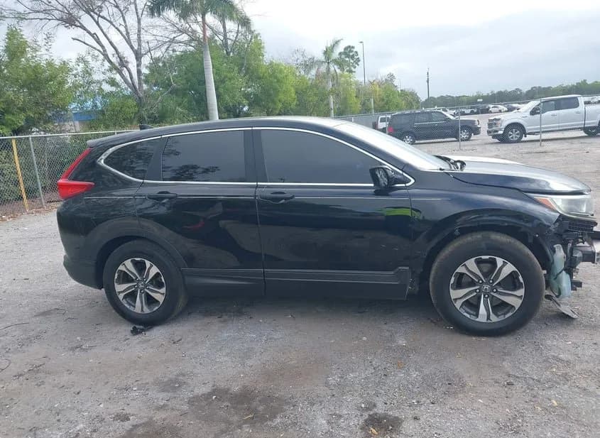 2018 HONDA CR-V Used VIN 2HKRW5H34JH419586 – rear exterior 2018 HONDA CR-V Used VIN 2HKRW5H34JH419586 – rear exterior