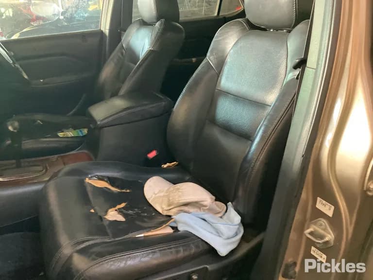 2004 Honda MDX Used VIN 2HKYD18603H301168 – photo 17 2004 Honda MDX Used VIN 2HKYD18603H301168 – photo 17