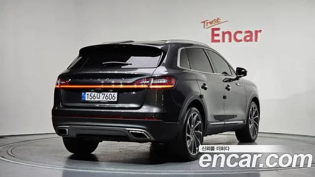 2020 Lincoln Nautilus 1st Gen 2.7 202A AWD Sold VIN 2LMPJ8KP9LBL32803 – interior seats 2020 Lincoln Nautilus 1st Gen 2.7 202A AWD Sold VIN 2LMPJ8KP9LBL32803 – interior seats