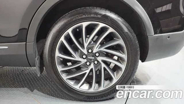 2019 Lincoln Nautilus 1st Gen 2.7 Reserve AWD Sold VIN 2LMPJ8LP1KBL37099 – photo 19 2019 Lincoln Nautilus 1st Gen 2.7 Reserve AWD Sold VIN 2LMPJ8LP1KBL37099 – photo 19