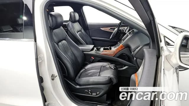 2019 Lincoln Nautilus 1st Gen 2.7 Reserve AWD Sold VIN 2LMPJ8LP6KBL64847 – front exterior 2019 Lincoln Nautilus 1st Gen 2.7 Reserve AWD Sold VIN 2LMPJ8LP6KBL64847 – front exterior