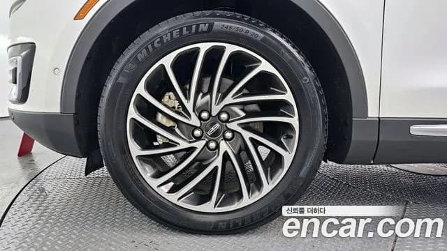 2019 Lincoln Nautilus 1st Gen 2.7 Reserve AWD Sold VIN 2LMPJ8LP6KBL64847 – undercarriage 2019 Lincoln Nautilus 1st Gen 2.7 Reserve AWD Sold VIN 2LMPJ8LP6KBL64847 – undercarriage