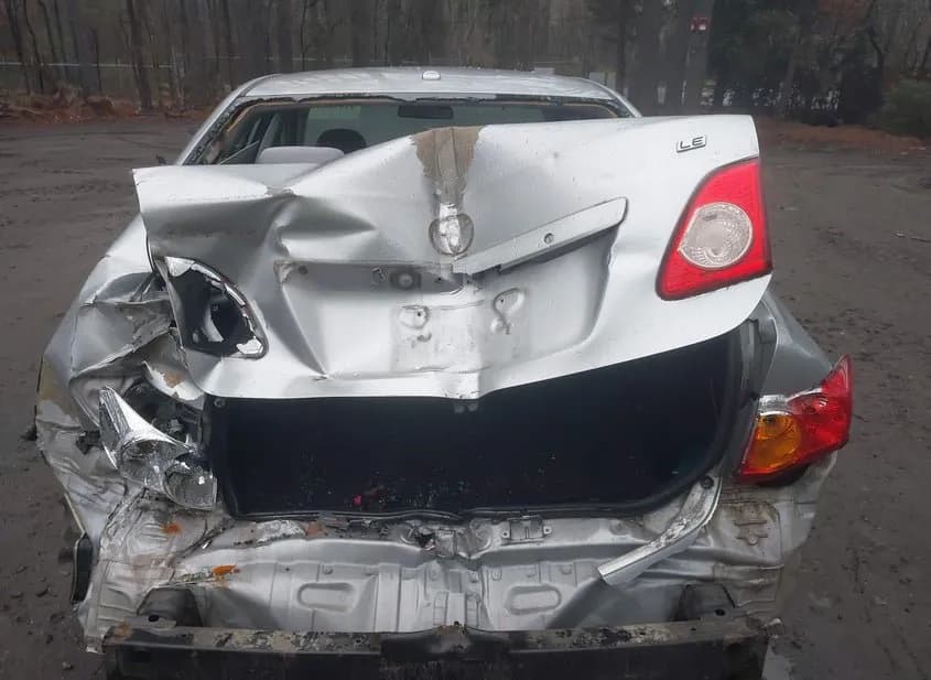 2010 TOYOTA Corolla Used VIN 2T1BU4EE0AC483182 – photo 12 2010 TOYOTA Corolla Used VIN 2T1BU4EE0AC483182 – photo 12