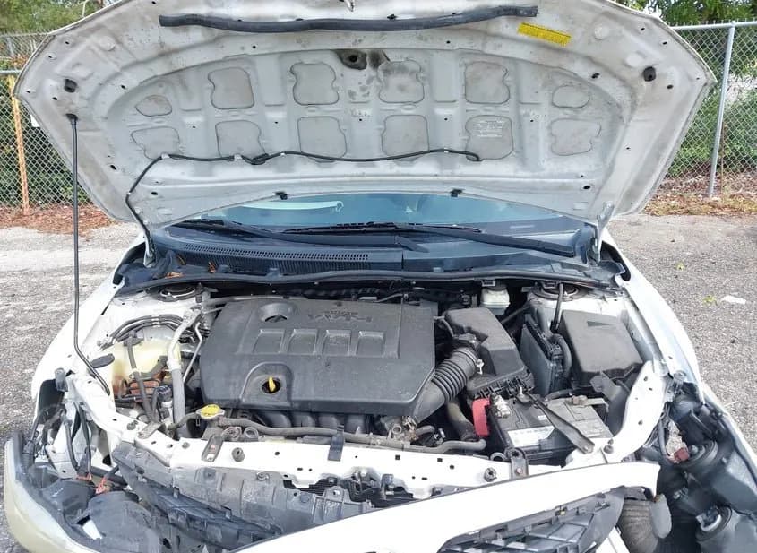 2013 TOYOTA Corolla Used VIN 2T1BU4EE6DC011587 – undercarriage 2013 TOYOTA Corolla Used VIN 2T1BU4EE6DC011587 – undercarriage