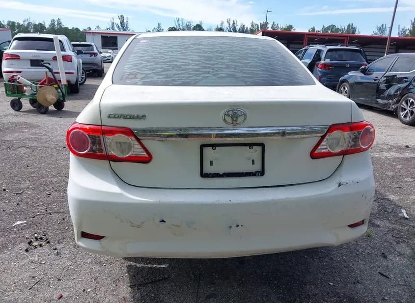 2013 TOYOTA Corolla Used VIN 2T1BU4EE6DC011587 – photo 18 2013 TOYOTA Corolla Used VIN 2T1BU4EE6DC011587 – photo 18