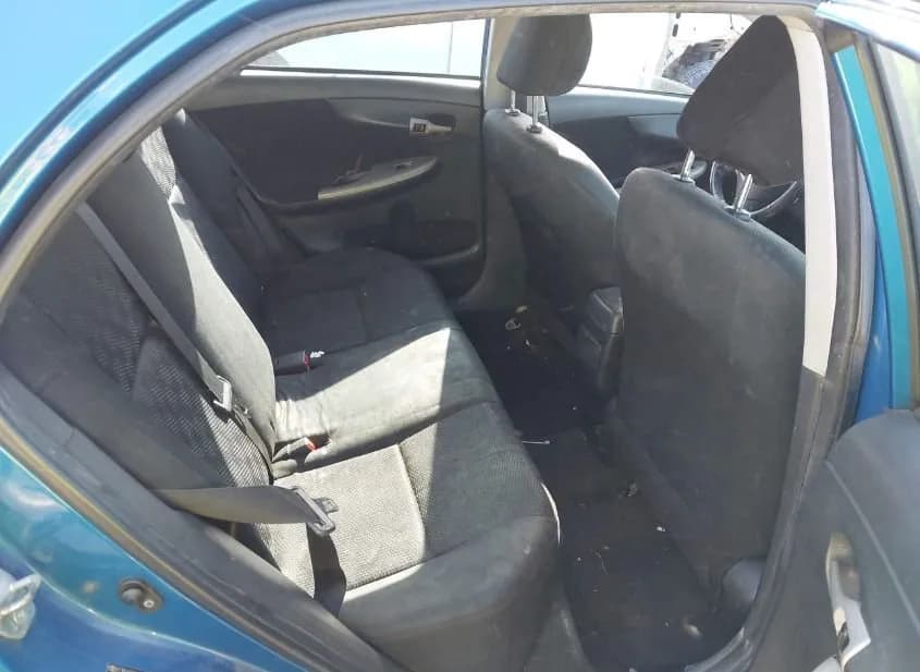 2010 TOYOTA Corolla Used VIN 2T1BU4EE8AC277592 – photo 12 2010 TOYOTA Corolla Used VIN 2T1BU4EE8AC277592 – photo 12