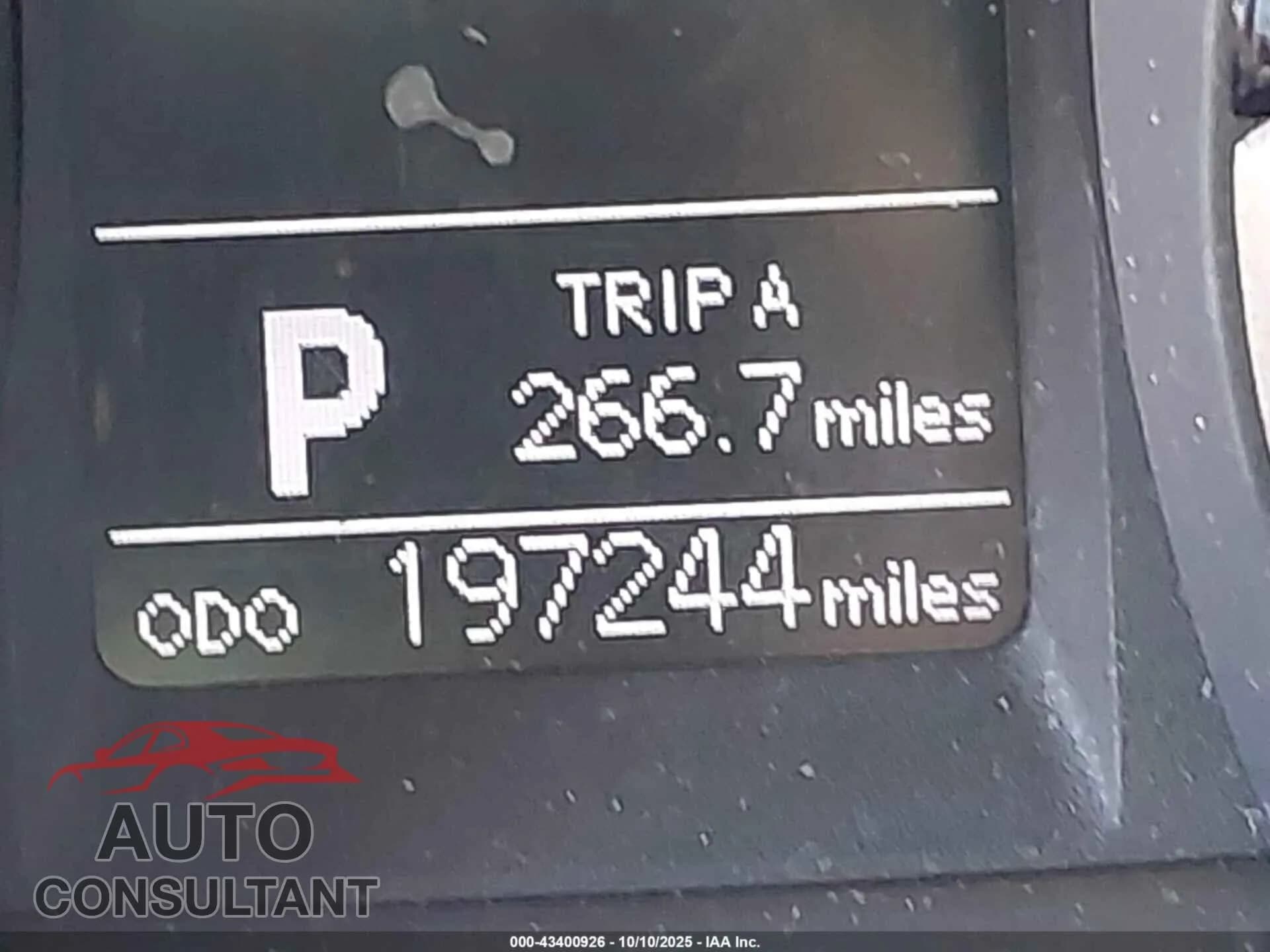 2015 TOYOTA COROLLA Damaged VIN 2T1BURHE0FC253366 – photo 15 2015 TOYOTA COROLLA Damaged VIN 2T1BURHE0FC253366 – photo 15