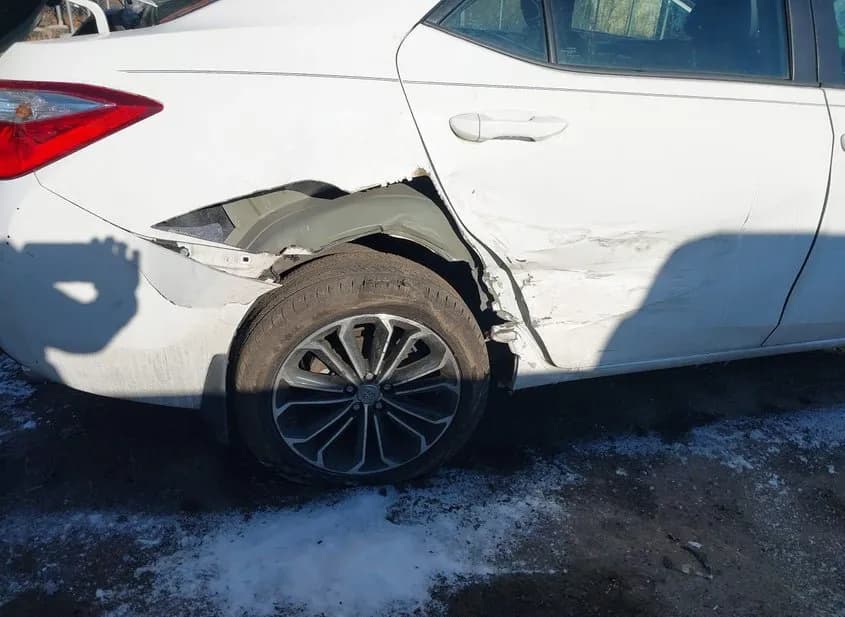 2016 TOYOTA Corolla Used VIN 2T1BURHE0GC585132 – front exterior 2016 TOYOTA Corolla Used VIN 2T1BURHE0GC585132 – front exterior