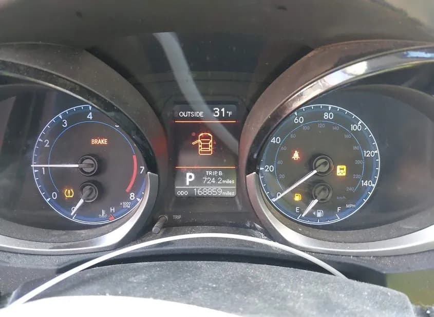 2016 TOYOTA Corolla Used VIN 2T1BURHE0GC585132 – photo 15 2016 TOYOTA Corolla Used VIN 2T1BURHE0GC585132 – photo 15