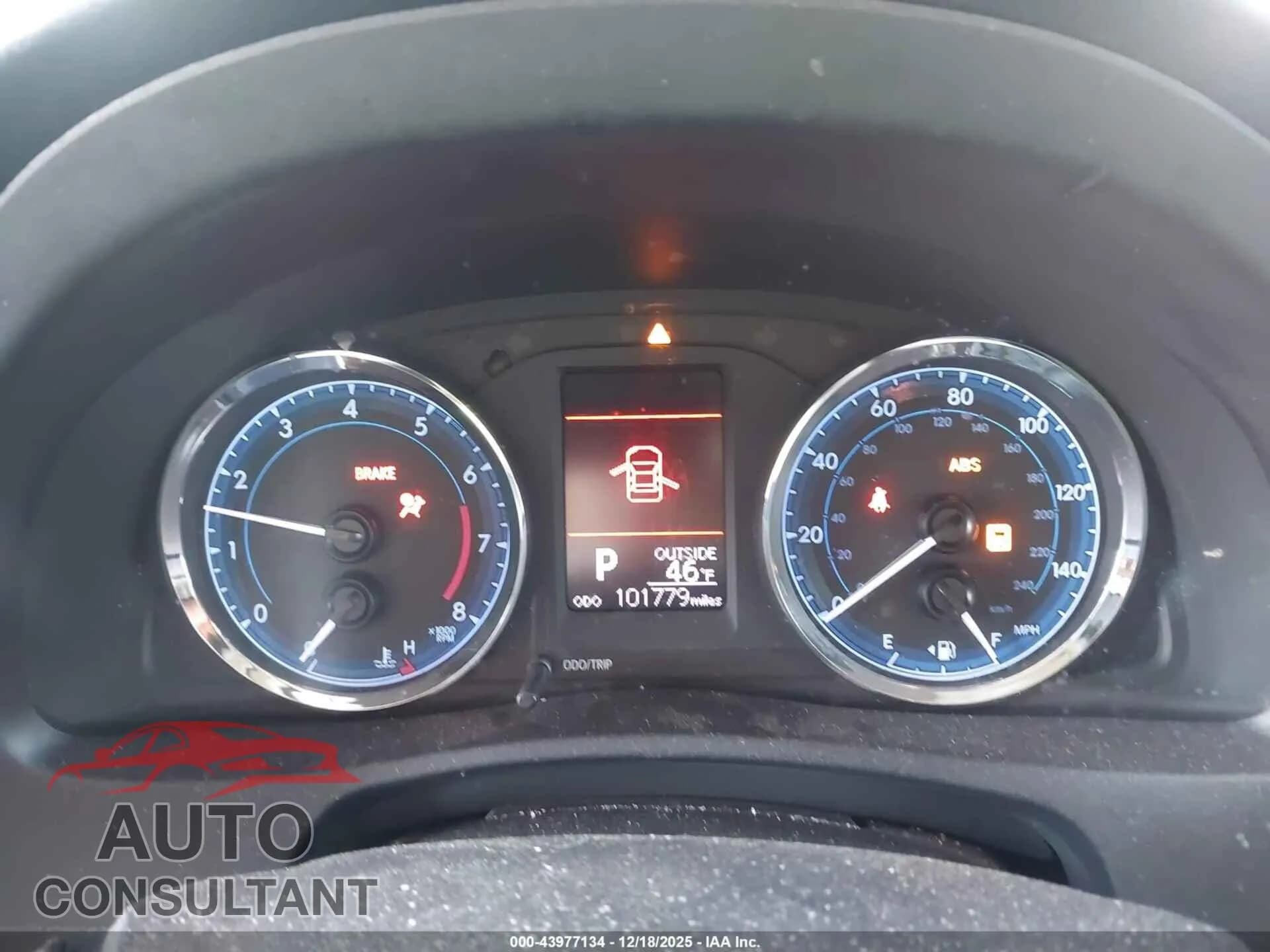 2019 TOYOTA COROLLA Damaged VIN 2T1BURHE0KC196208 – exterior detail 2019 TOYOTA COROLLA Damaged VIN 2T1BURHE0KC196208 – exterior detail