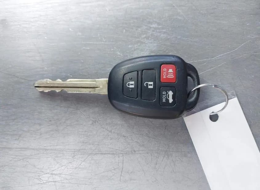 2014 TOYOTA Corolla Used VIN 2T1BURHE4EC208994 – front exterior 2014 TOYOTA Corolla Used VIN 2T1BURHE4EC208994 – front exterior