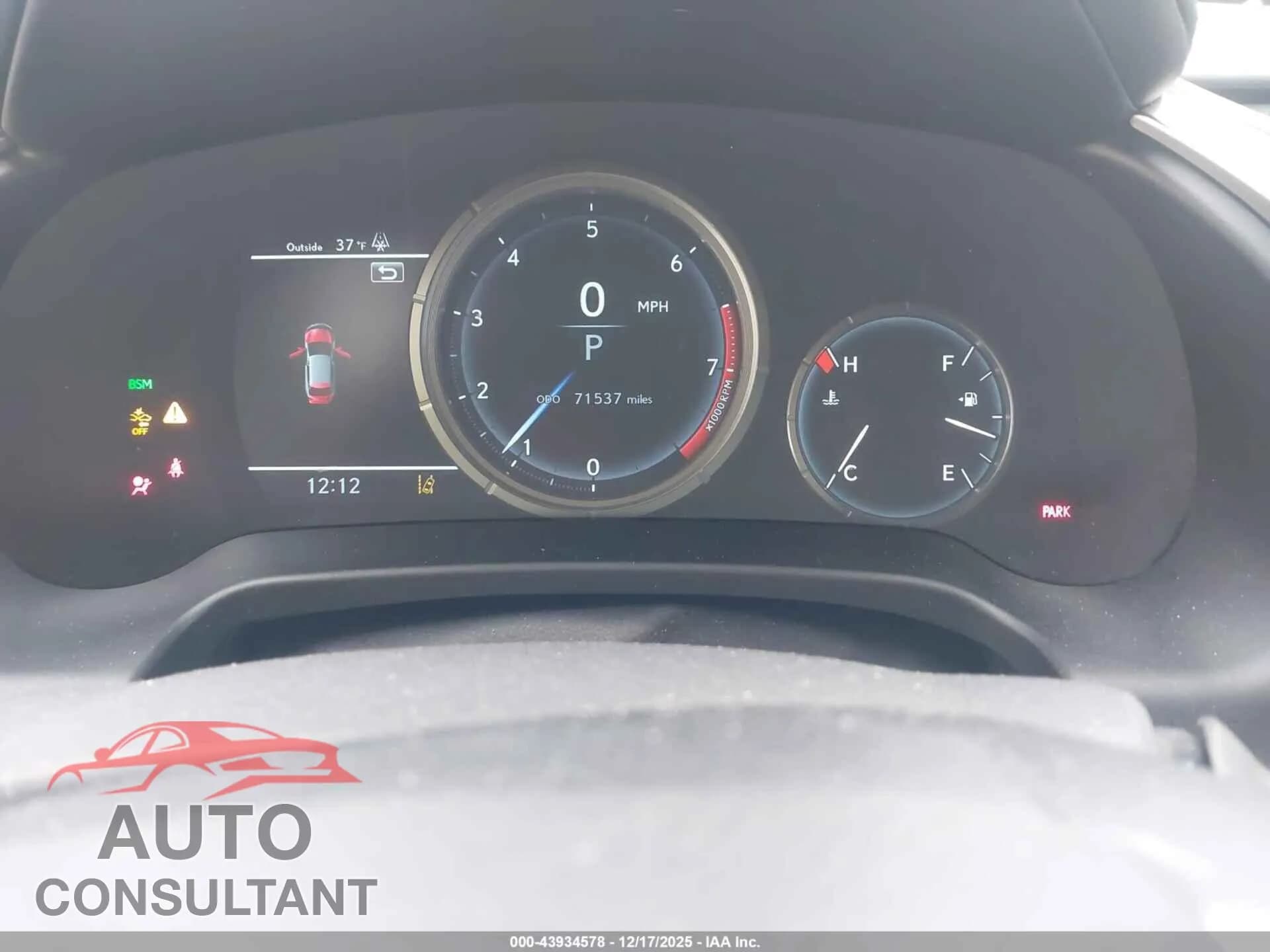 2020 LEXUS RX 350 Damaged VIN 2T2SZMDAXLC245922 – exterior detail 2020 LEXUS RX 350 Damaged VIN 2T2SZMDAXLC245922 – exterior detail