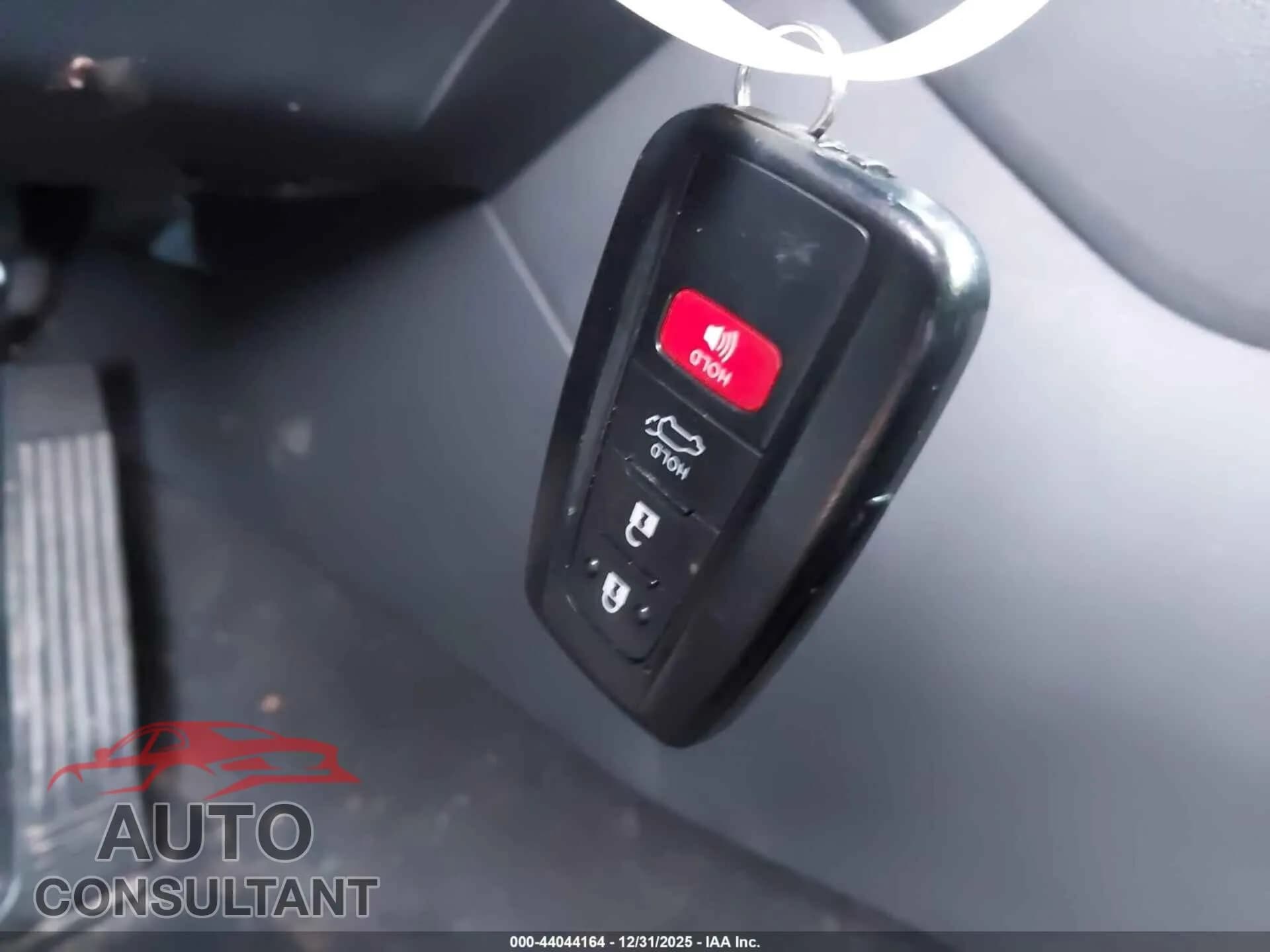 2021 TOYOTA RAV4 Damaged VIN 2T3A1RFVXMC182690 – photo 11 2021 TOYOTA RAV4 Damaged VIN 2T3A1RFVXMC182690 – photo 11