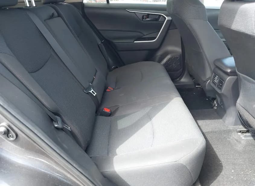 2024 TOYOTA RAV4 Used VIN 2T3H1RFV5RC265580 – exterior detail 2024 TOYOTA RAV4 Used VIN 2T3H1RFV5RC265580 – exterior detail