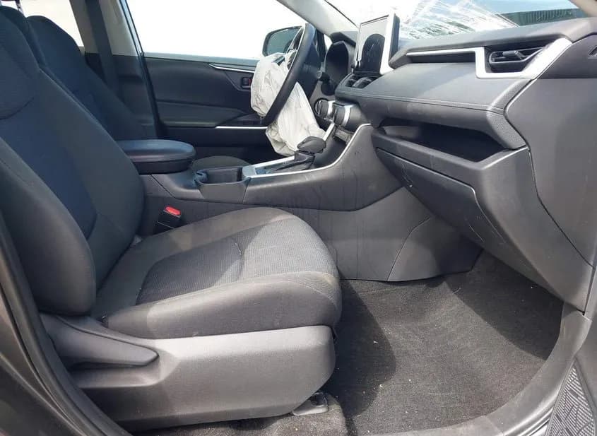 2024 TOYOTA RAV4 Used VIN 2T3H1RFV5RC265580 – photo 16 2024 TOYOTA RAV4 Used VIN 2T3H1RFV5RC265580 – photo 16