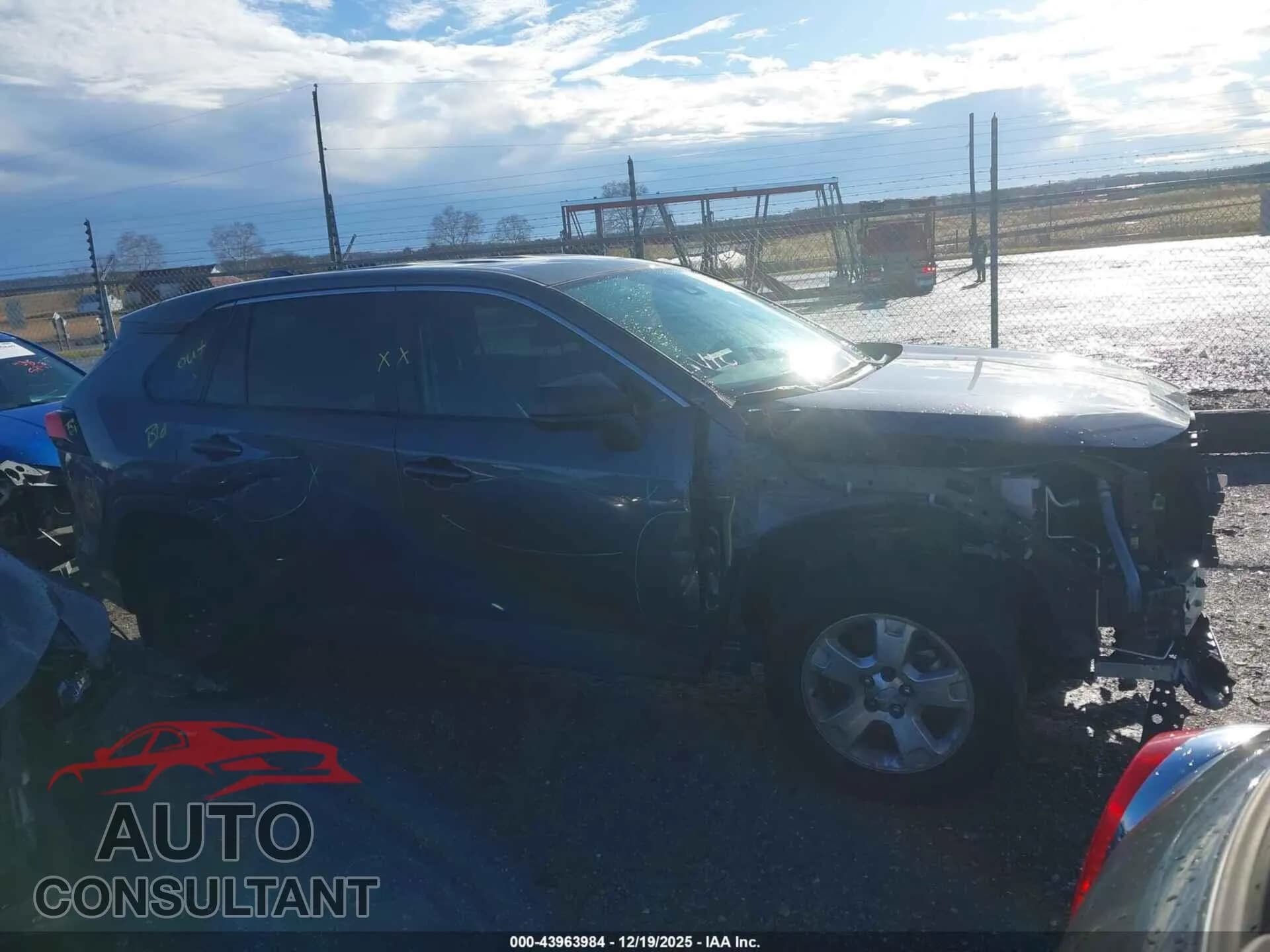 2024 TOYOTA RAV4 Damaged VIN 2T3H1RFV8RC288660 – photo 13 2024 TOYOTA RAV4 Damaged VIN 2T3H1RFV8RC288660 – photo 13