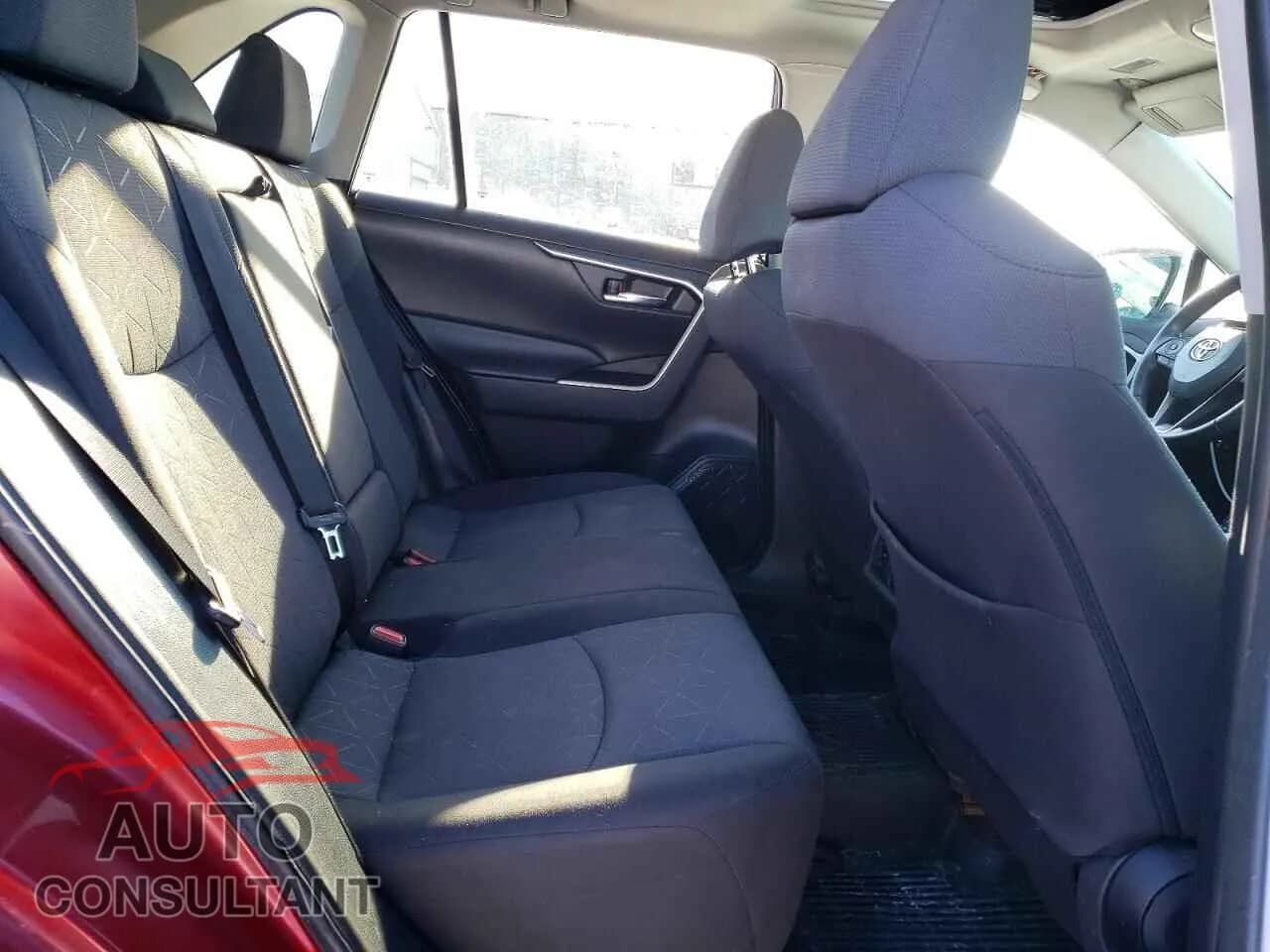 2020 TOYOTA RAV4 Used VIN 2T3P1RFV3LC104633 – photo 11 2020 TOYOTA RAV4 Used VIN 2T3P1RFV3LC104633 – photo 11