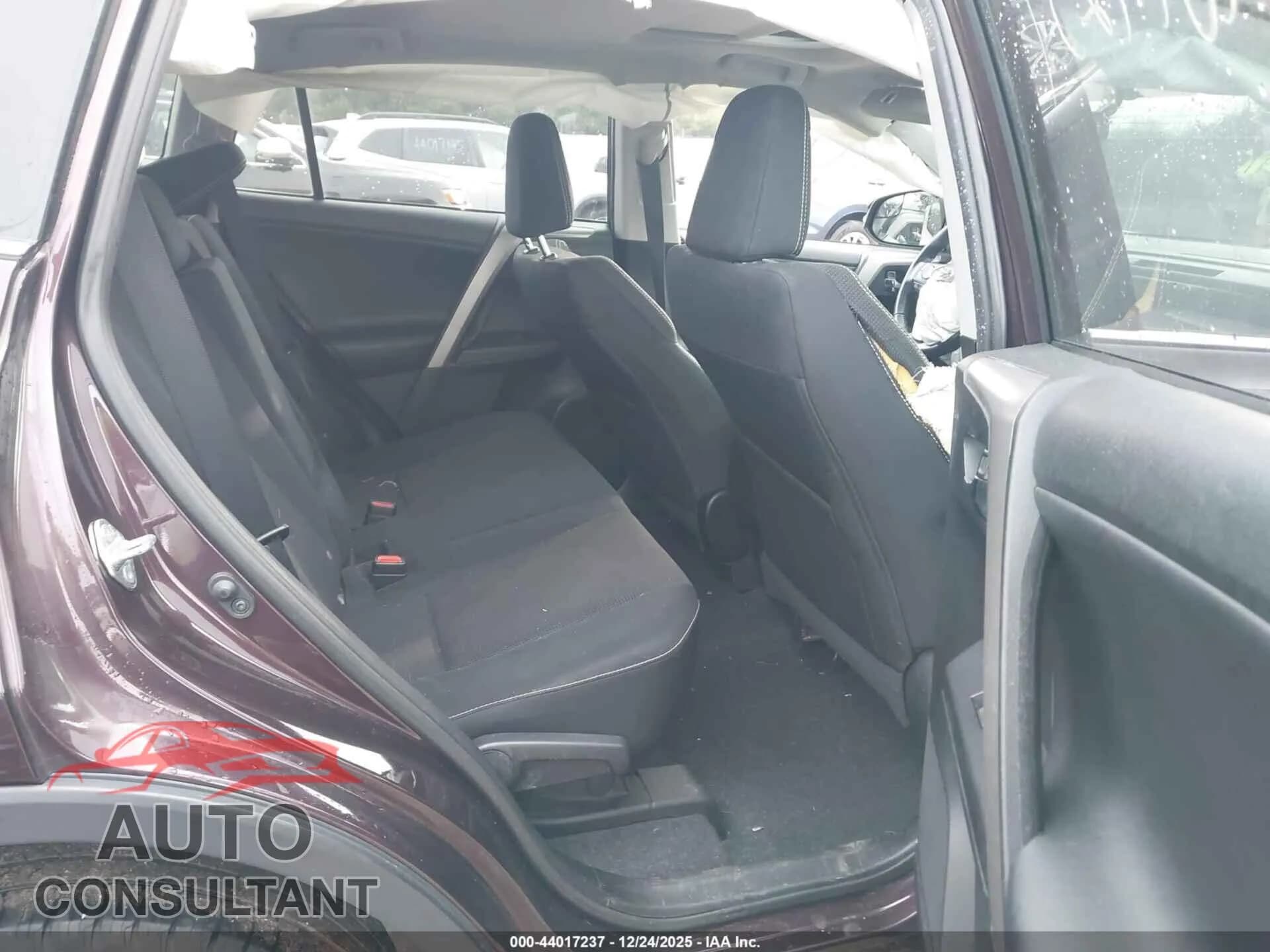 2016 TOYOTA RAV4 Damaged VIN 2T3RFREV0GW449182 – undercarriage 2016 TOYOTA RAV4 Damaged VIN 2T3RFREV0GW449182 – undercarriage