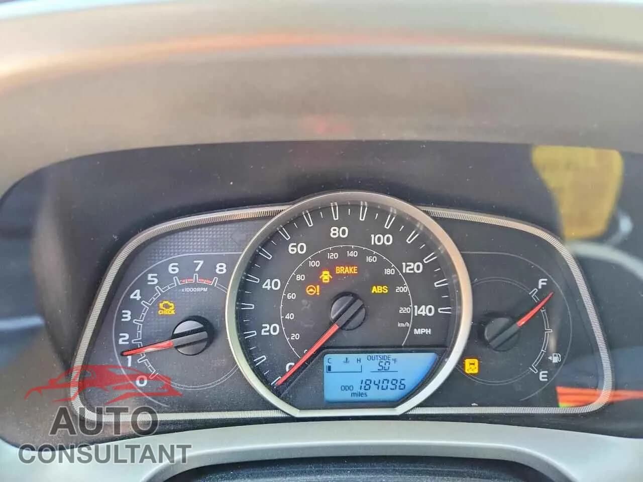 2013 TOYOTA RAV4 Used VIN 2T3RFREV3DW115031 – trunk area 2013 TOYOTA RAV4 Used VIN 2T3RFREV3DW115031 – trunk area