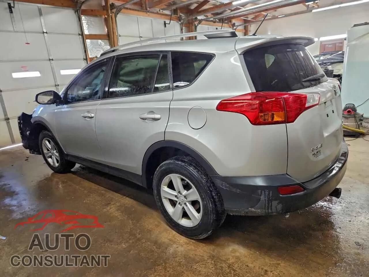 2013 TOYOTA RAV4 Damaged VIN 2T3RFREV8DW048636 – rear exterior 2013 TOYOTA RAV4 Damaged VIN 2T3RFREV8DW048636 – rear exterior
