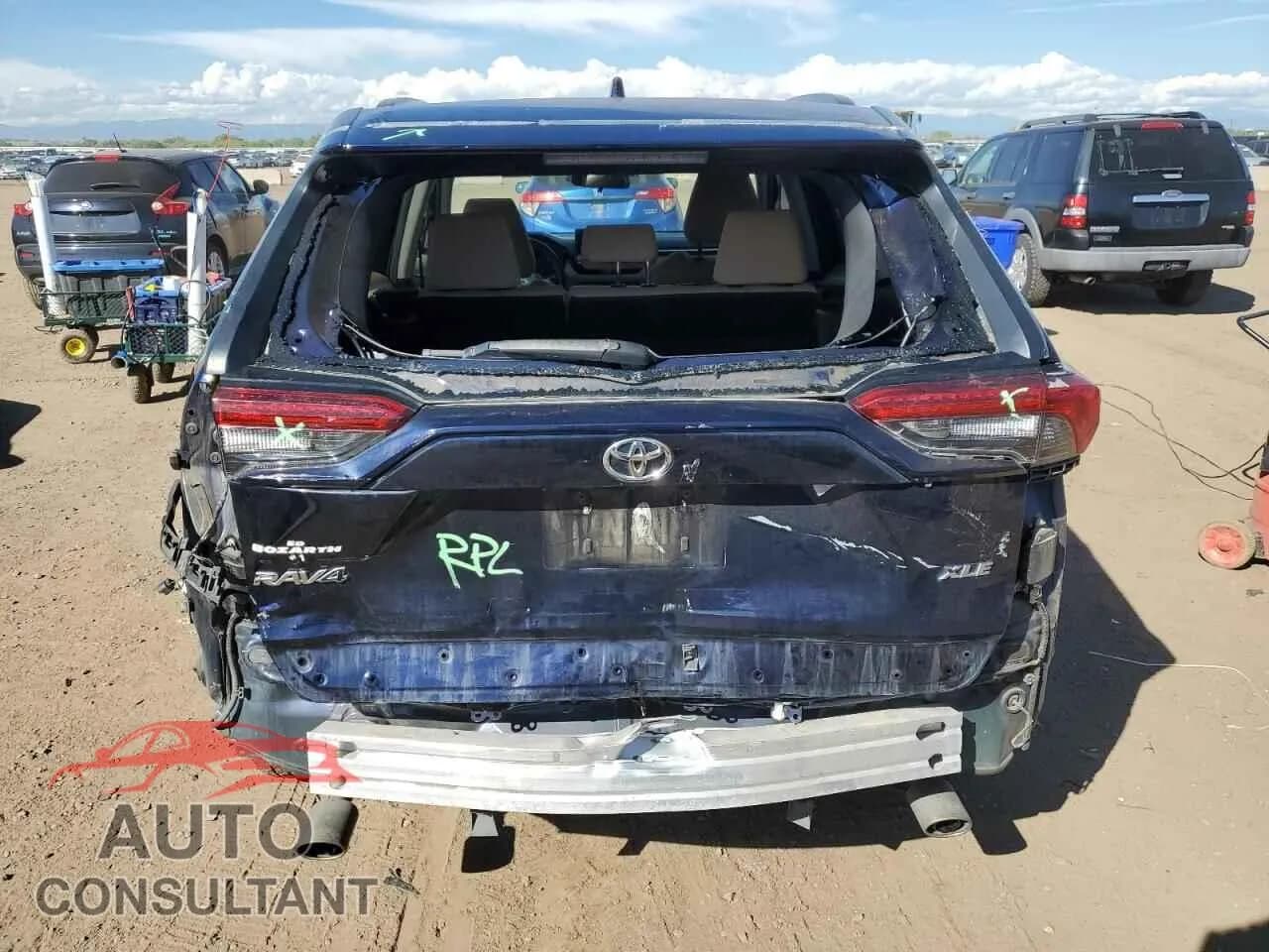 2019 TOYOTA RAV4 Damaged VIN 2T3W1RFV5KW051068 – engine bay 2019 TOYOTA RAV4 Damaged VIN 2T3W1RFV5KW051068 – engine bay