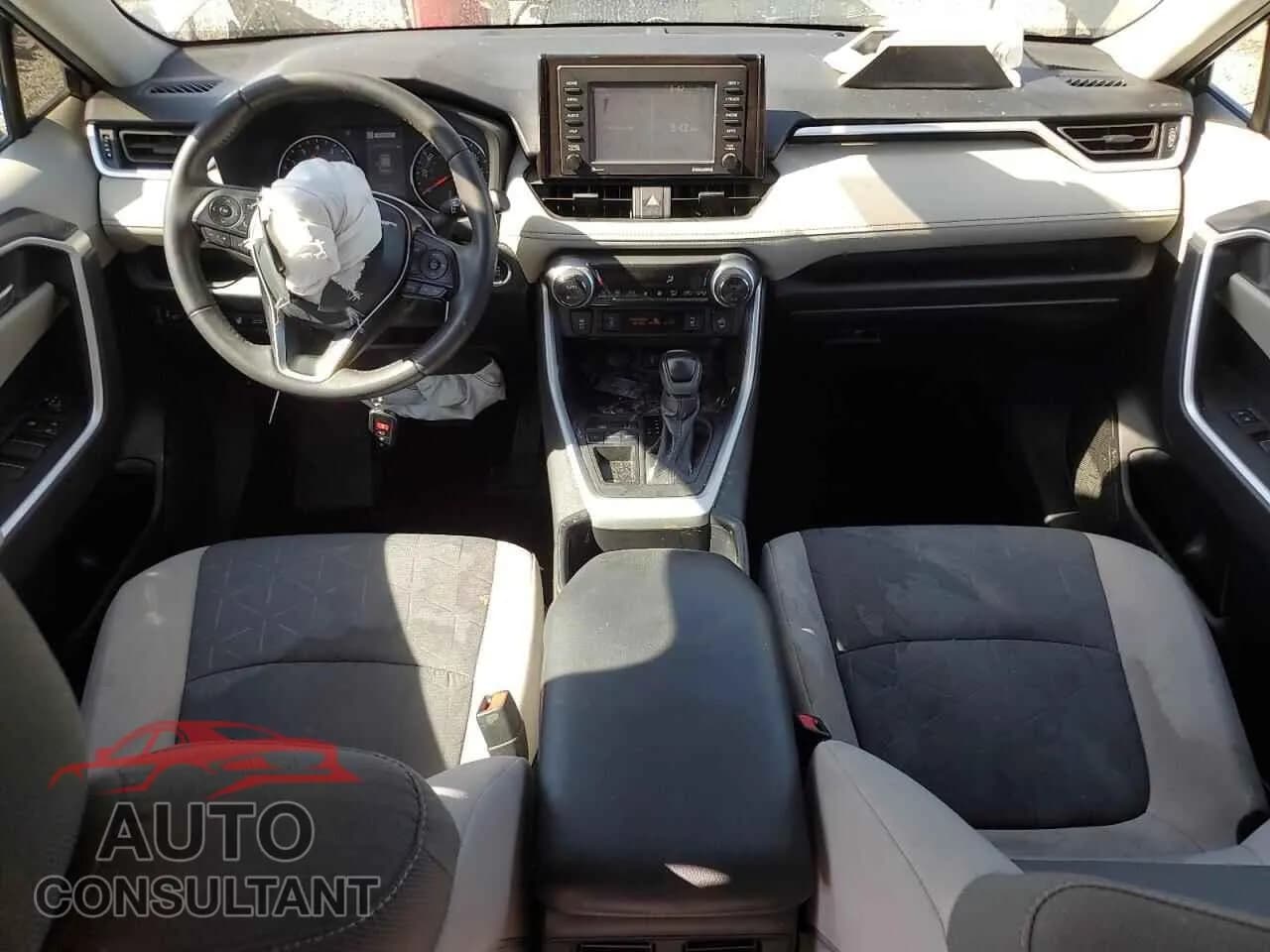 2022 TOYOTA RAV4 Damaged VIN 2T3W1RFVXNC207997 – undercarriage 2022 TOYOTA RAV4 Damaged VIN 2T3W1RFVXNC207997 – undercarriage