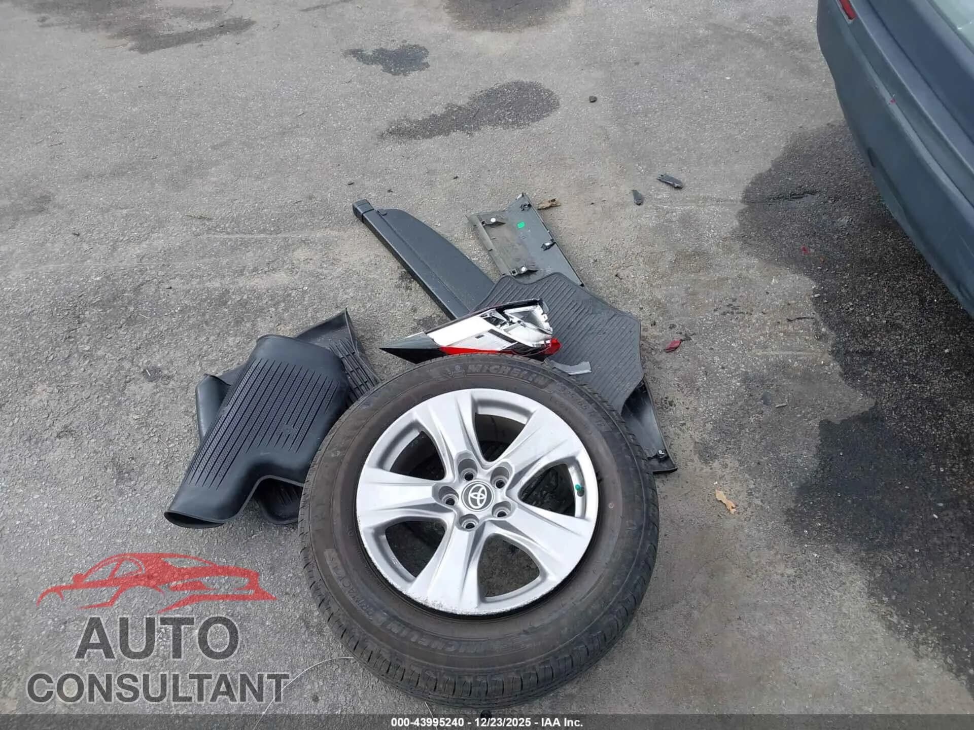 2022 TOYOTA RAV4 Damaged VIN 2T3W1RFVXNW225558 – photo 11 2022 TOYOTA RAV4 Damaged VIN 2T3W1RFVXNW225558 – photo 11