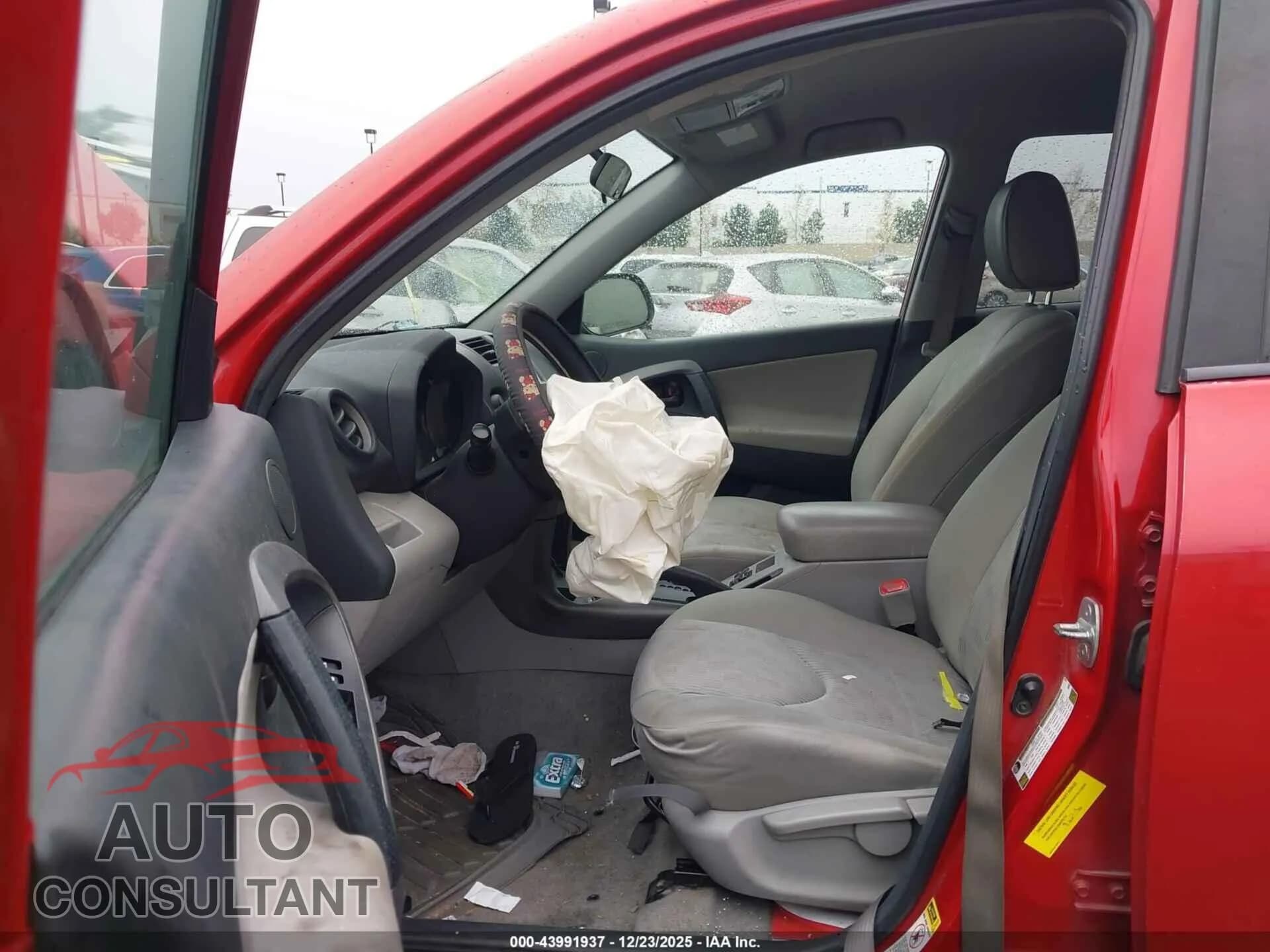 2009 TOYOTA RAV4 Damaged VIN 2T3ZF33V39W012599 – interior seats 2009 TOYOTA RAV4 Damaged VIN 2T3ZF33V39W012599 – interior seats