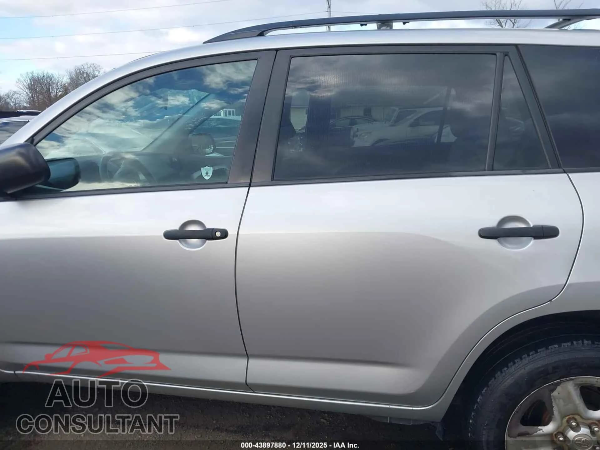 2012 TOYOTA RAV4 Damaged VIN 2T3ZF4DV0CW145543 – photo 14 2012 TOYOTA RAV4 Damaged VIN 2T3ZF4DV0CW145543 – photo 14